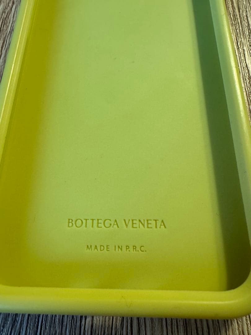 ボッテガヴェネタ iPhoneケース