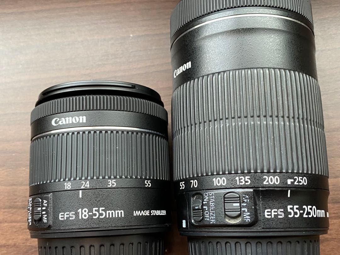 Canon EOS Kiss X9i STMダブルズームキット　おまけ付き！