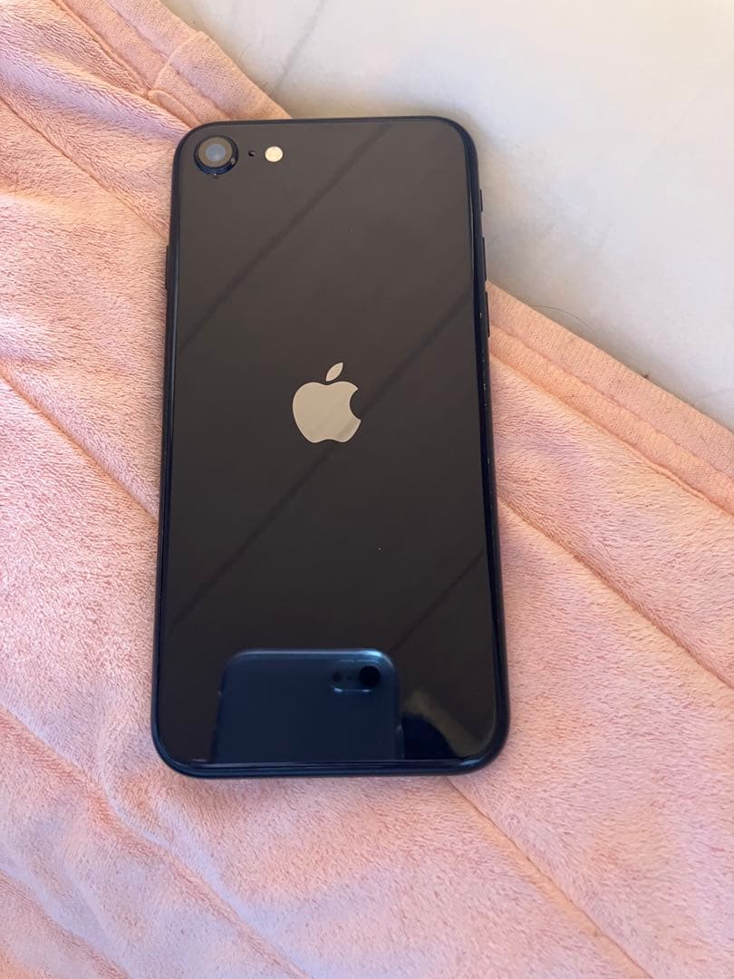 Apple iPhone se第3世代64SiMフリー