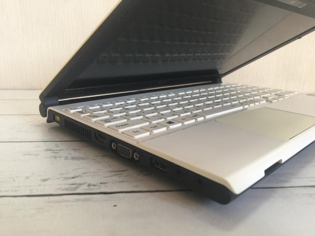 直ぐ使える NEC PC-VK20HH 13.3型/8G/Office/Win