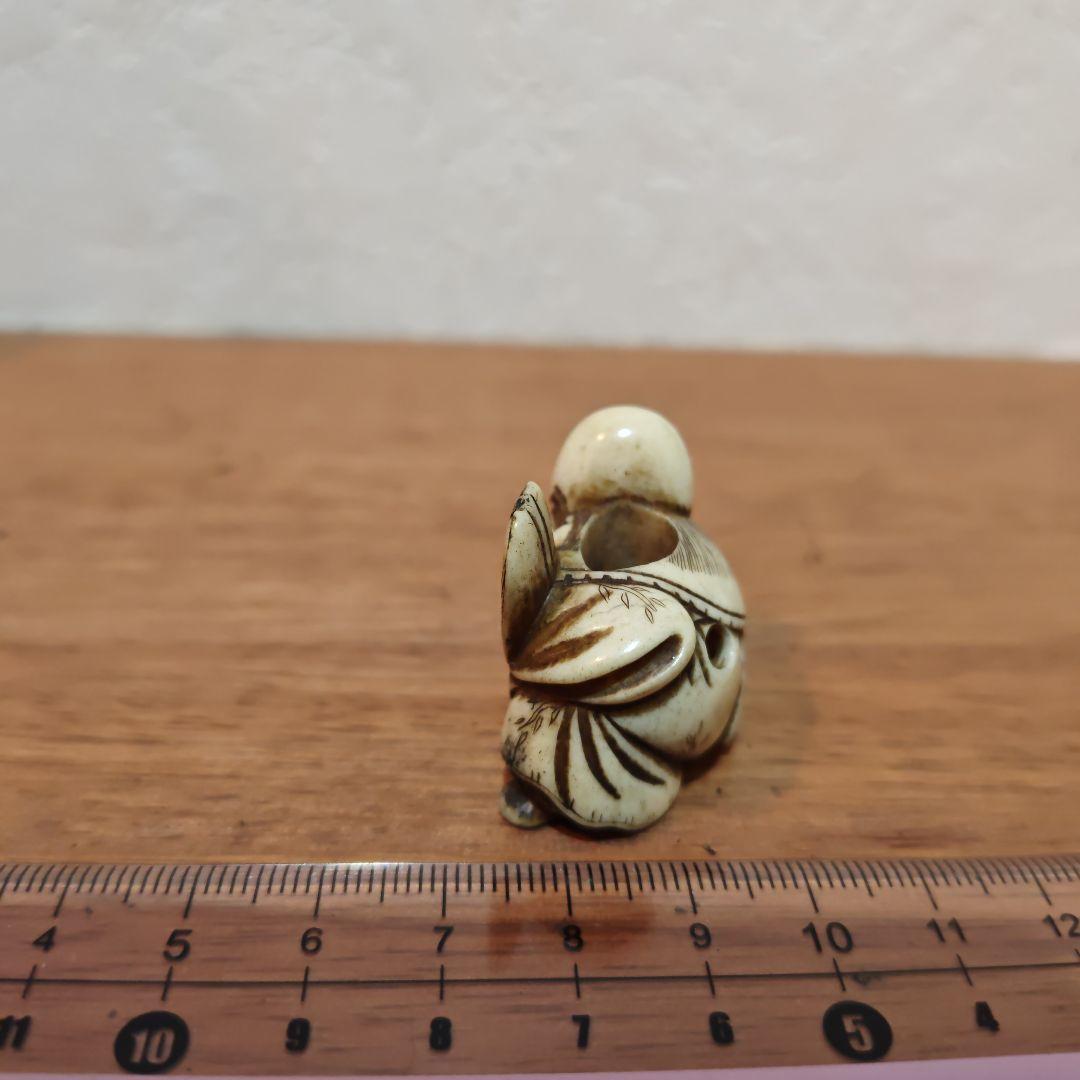 時代提物 仙人根付 天然素材【軍配仙人】高さ約2.9cm 重約18ｇ☆巧みな彫込