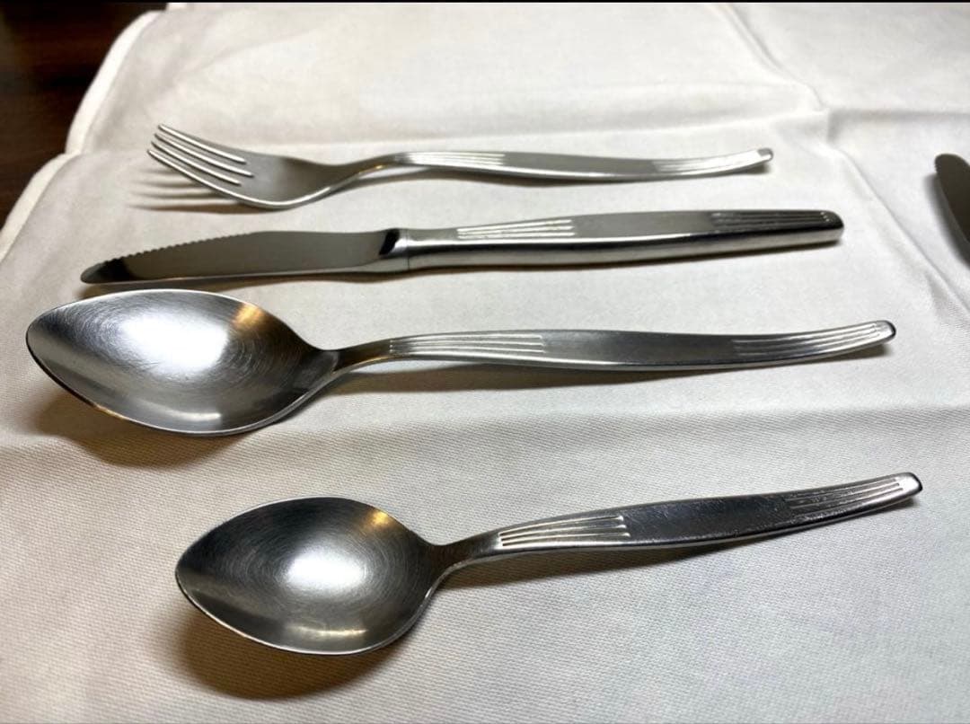 ドイツ製: ZWILLING ヘンケルスFriodur8本セット 2客18/8