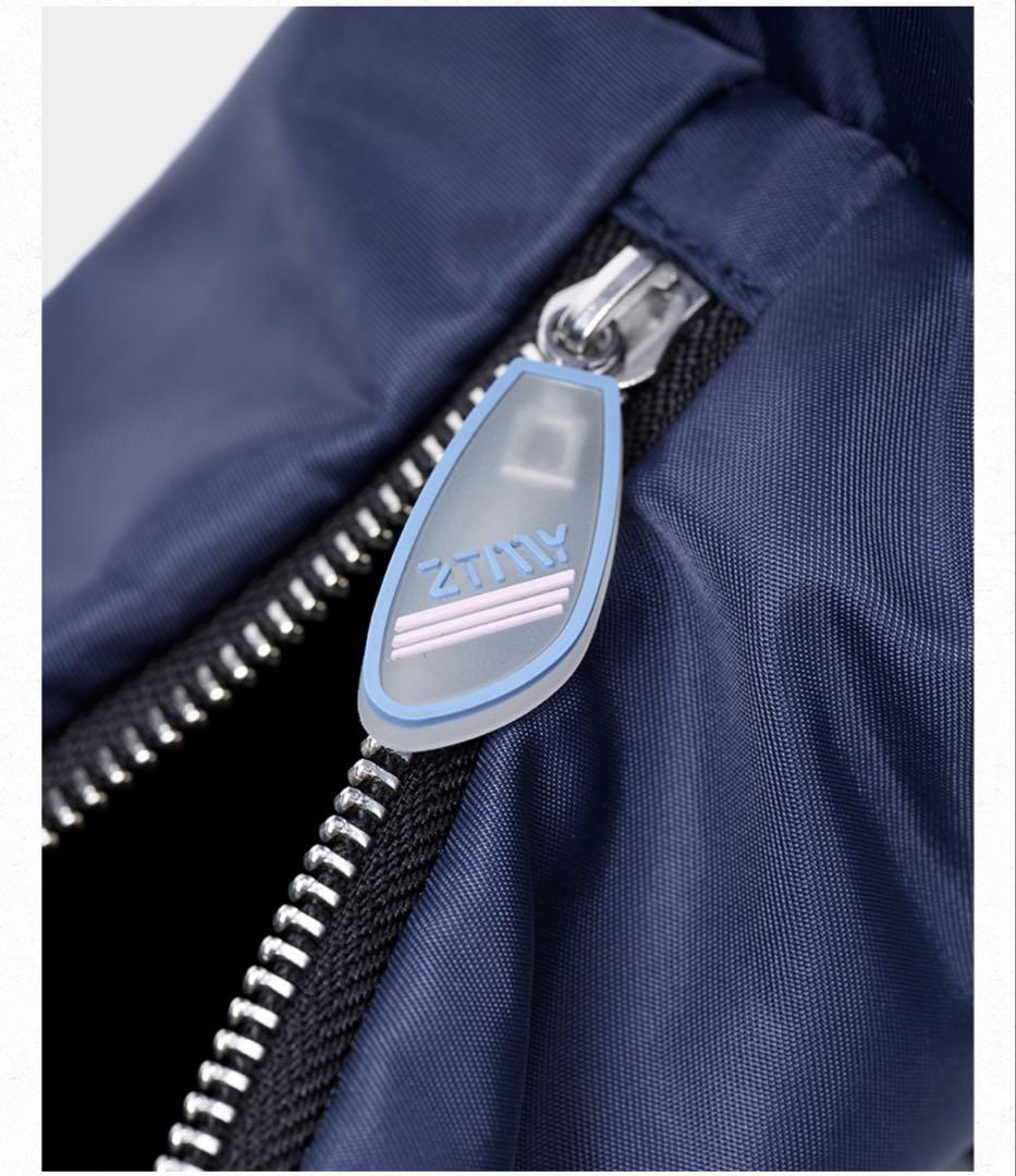 ずとまよ ディスプレイショルダーバッグ