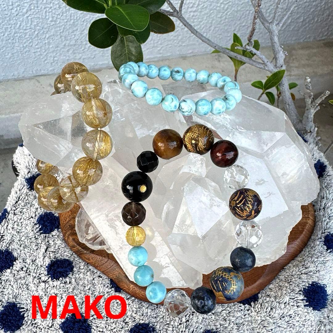 M1750☆水晶クラスター1.9Kg☆天然石　原石☆N50603-A