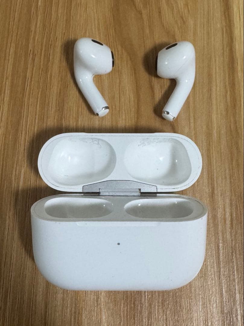 <限定値下中>【動作確認済】AirPods Pro 第2世代【美品】