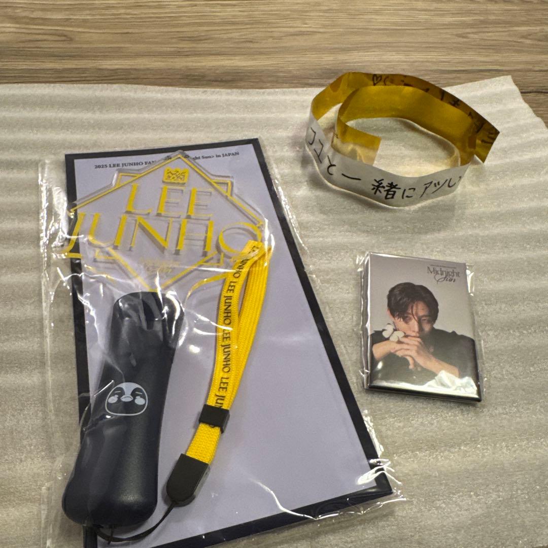 ジュノ　ペンライト　未使用品　おまけ有り