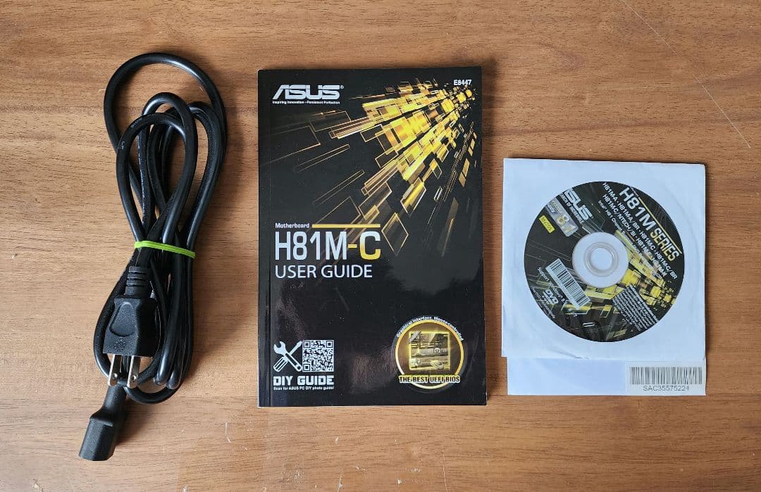 CORE i7-4770 16GB 256SSD 1TBHDD 自作