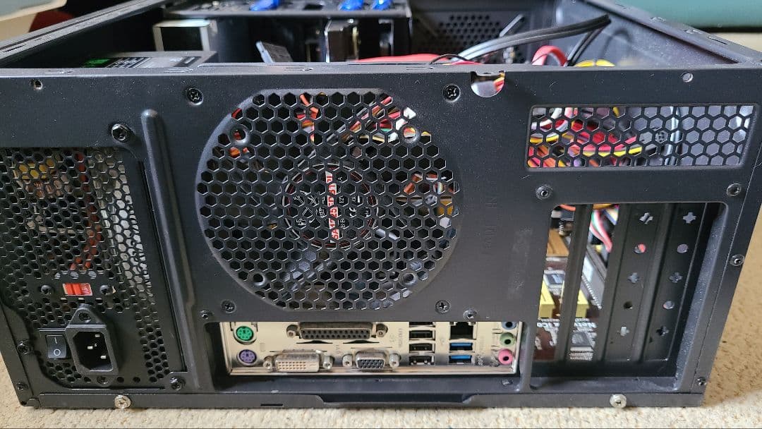 CORE i7-4770 16GB 256SSD 1TBHDD 自作