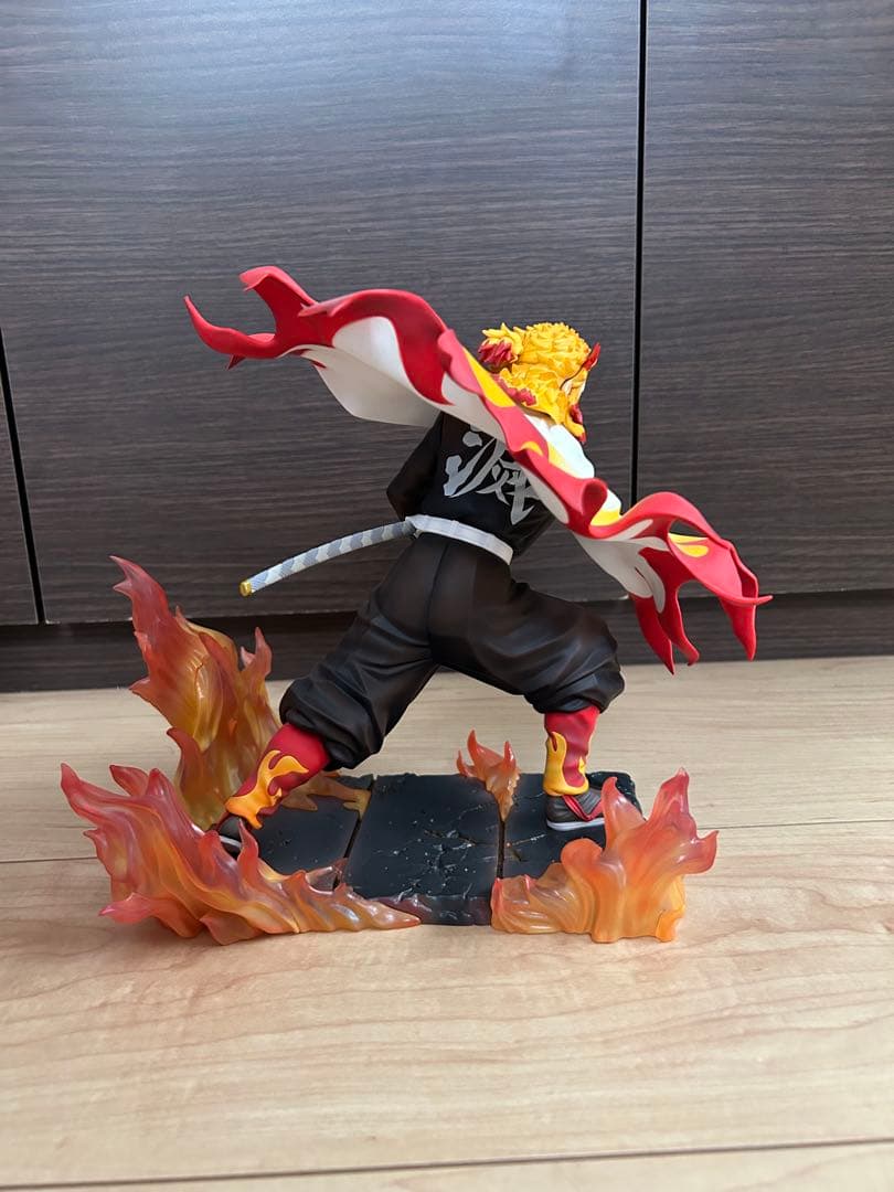 鬼滅の刃煉獄杏寿郎 フィギュア