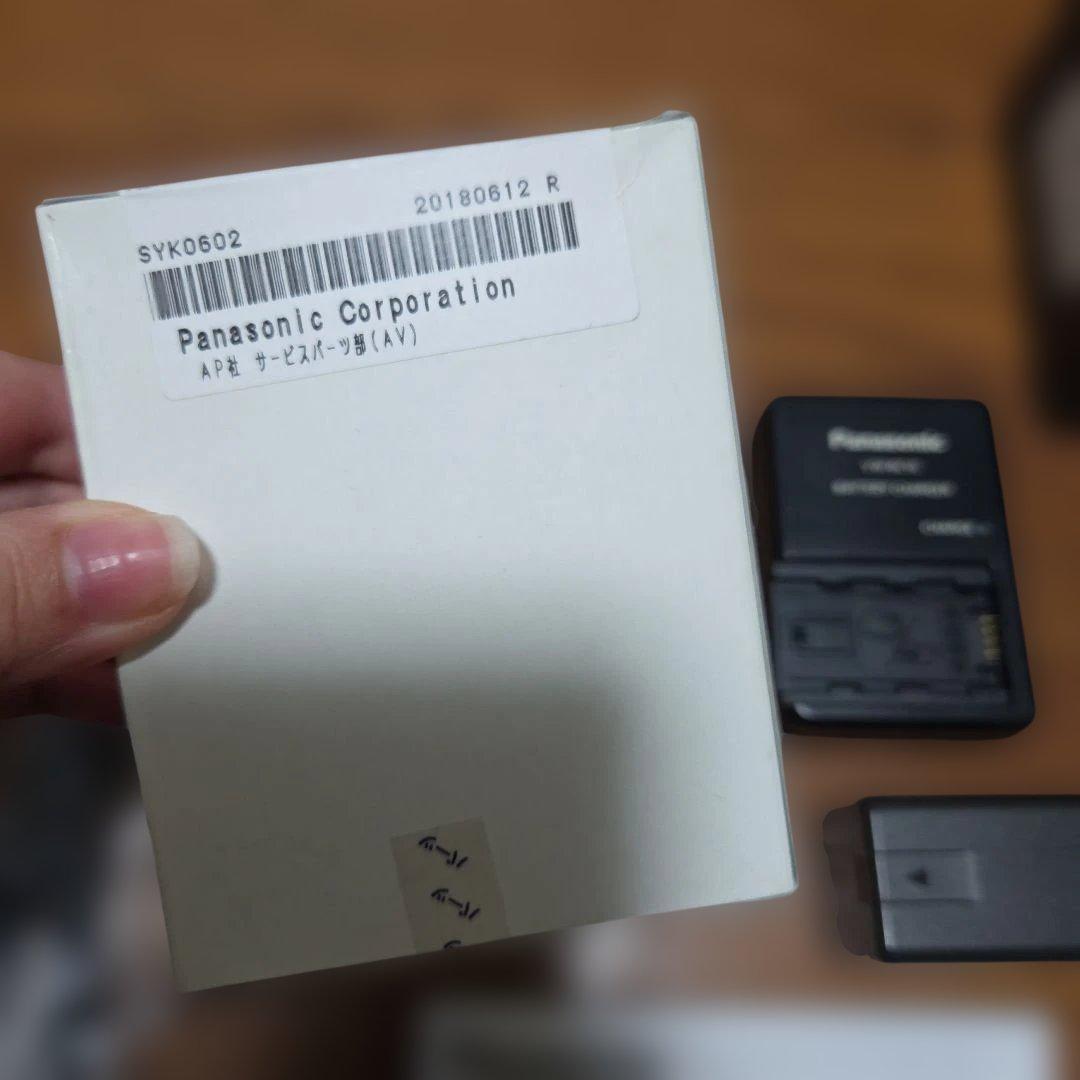 【美品】パナソニック PANASONIC HC-WXF990M