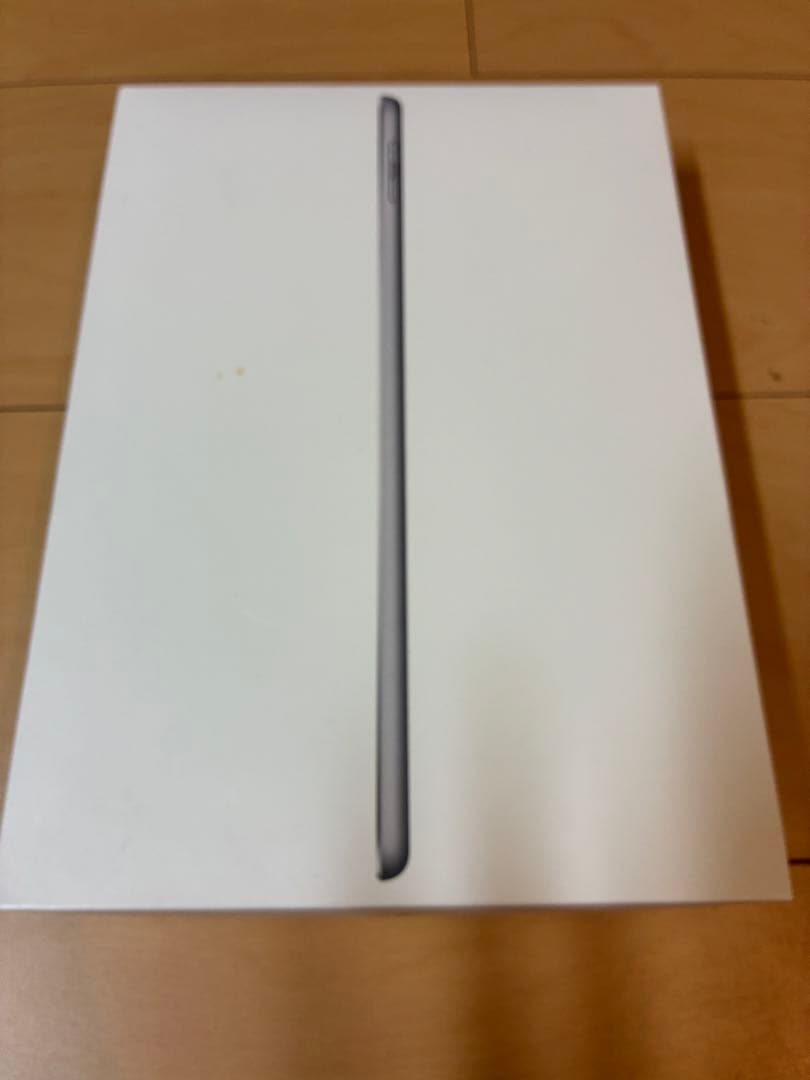【箱付き】Apple iPad 第5世代10.2インチ スペースグレー 本体