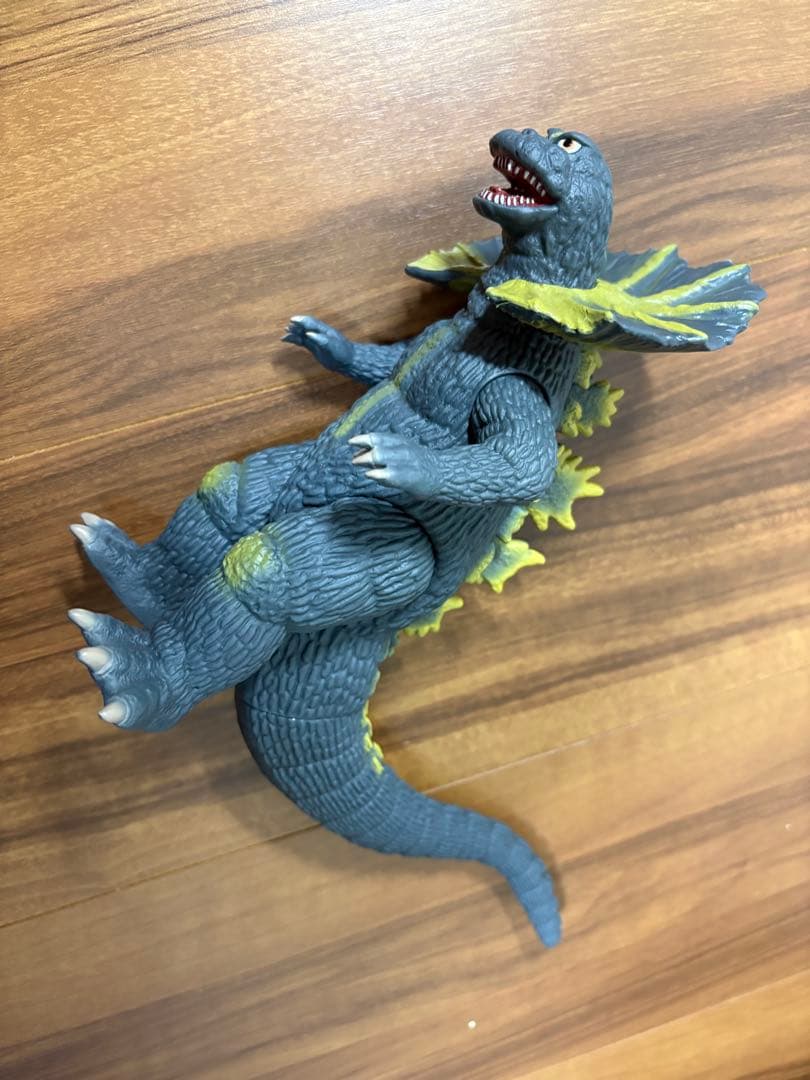 ジラース　エリ巻恐竜　ウルトラ怪獣アドバンス　バンダイ