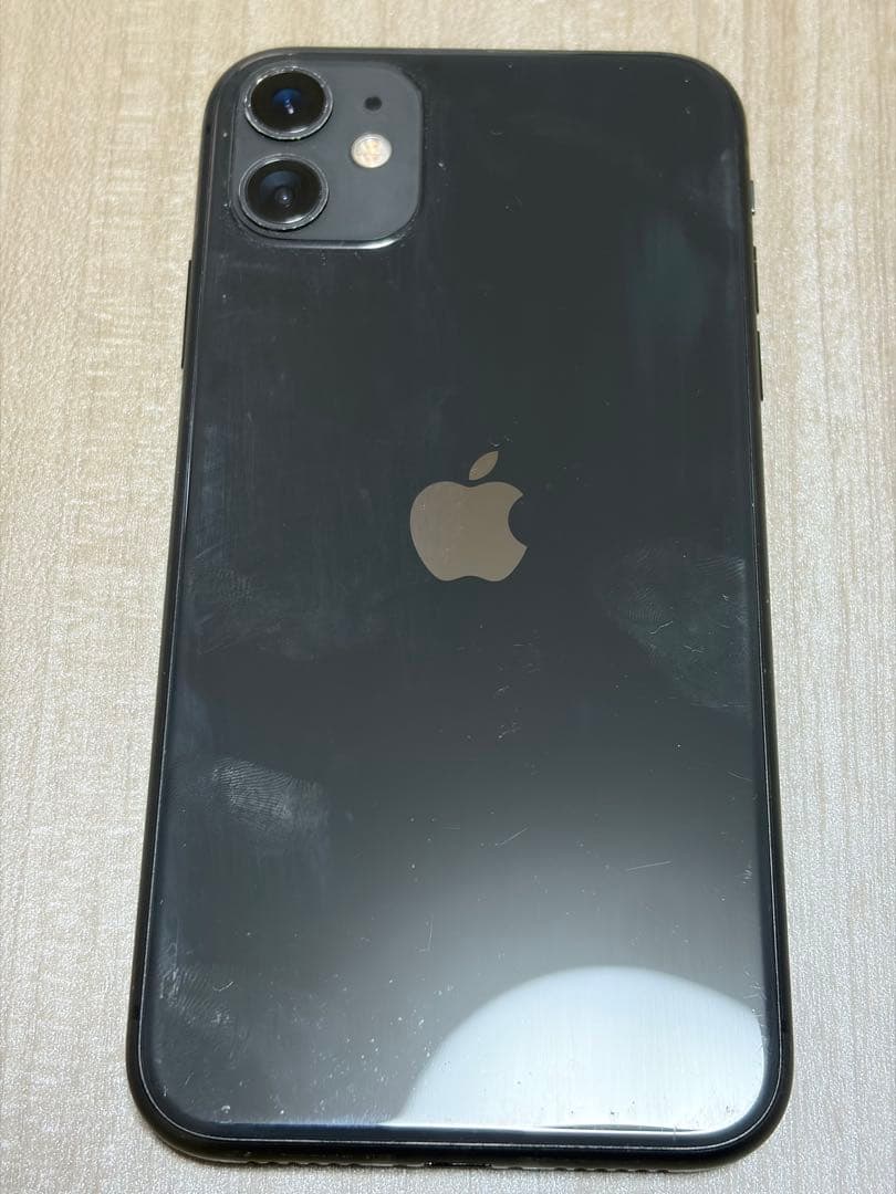 iPhone 11 64GB 最大充電容量70% SIMフリー　ケース付き