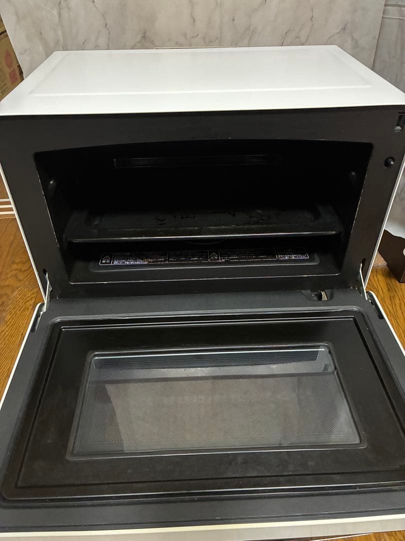 TOSHIBAスチームオーブンレンジ ER-R6 W