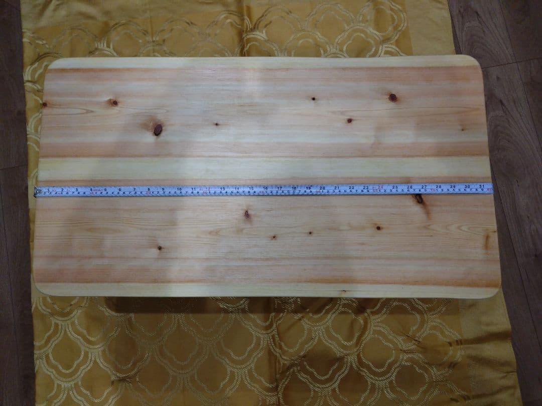 檜のローテーブル⑪　再値下げ❕国産総檜造り耳付テーブル　リビング、ソファー用に❕