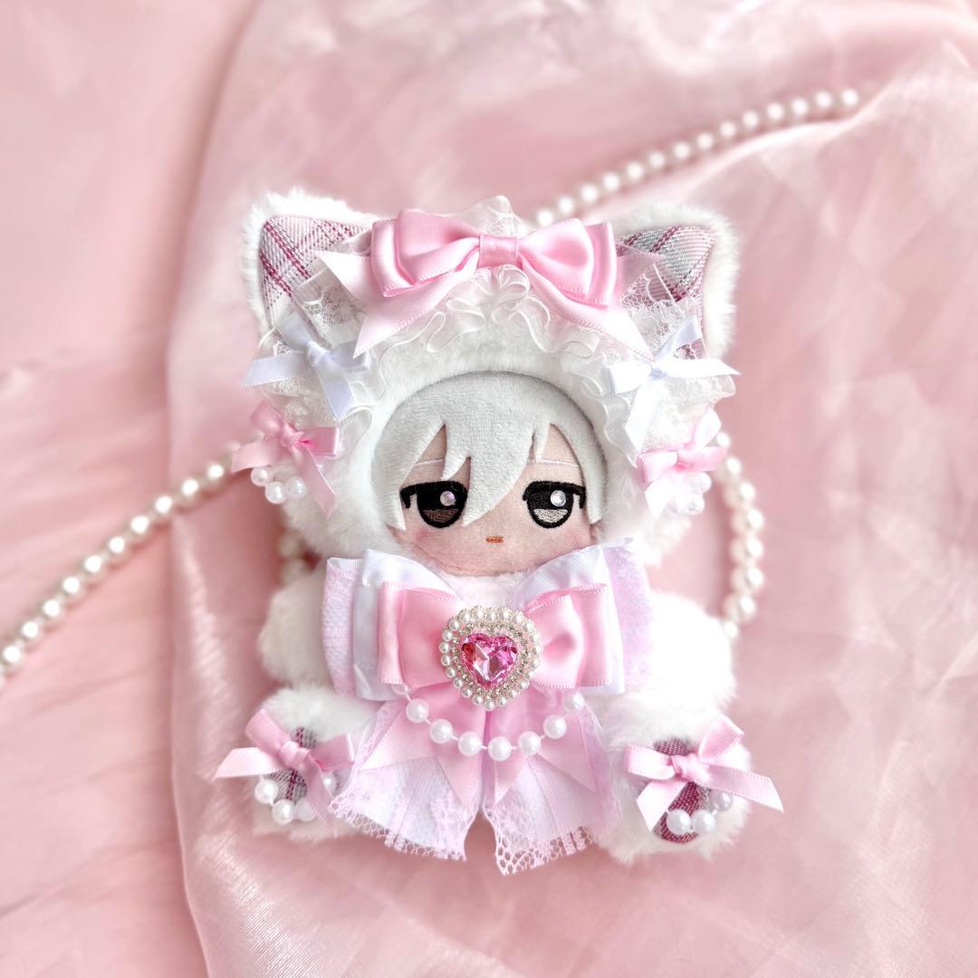 おすわりぬい服　チェックねこちゃん　11㎝〜15㎝　ちびぐるみ　にじぬい