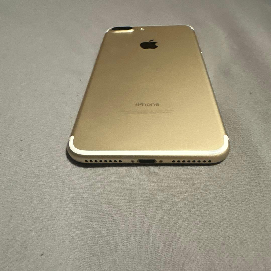 iPhone 7 Plus 32GB バッテリー98% SiMフリー