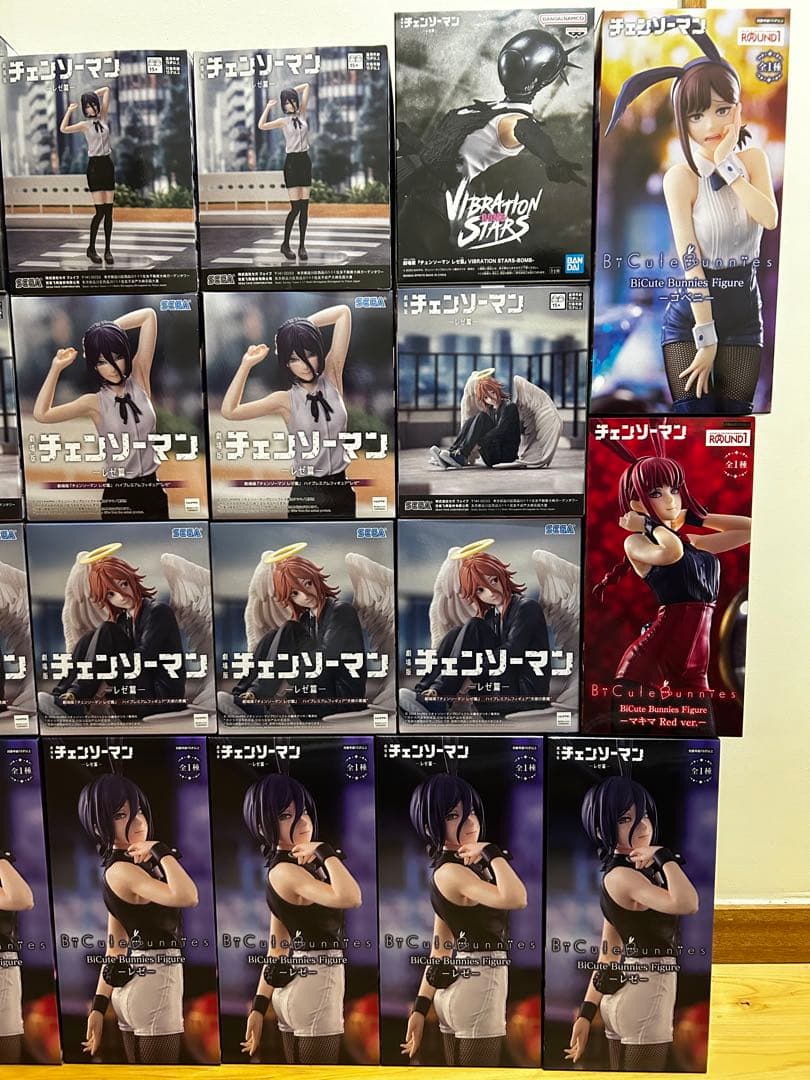 チェンソーマンレゼ⭐︎マキマ⭐︎コベニ⭐︎ボム⭐︎天使と悪魔フィギュア19体まとめ売り‼️