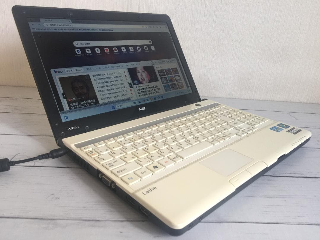 NEC PC-LM750FS6W 13.3型液晶 コンパクト テンキ付きノート