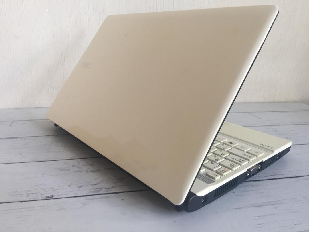 NEC PC-LM750FS6W 13.3型液晶 コンパクト テンキ付きノート
