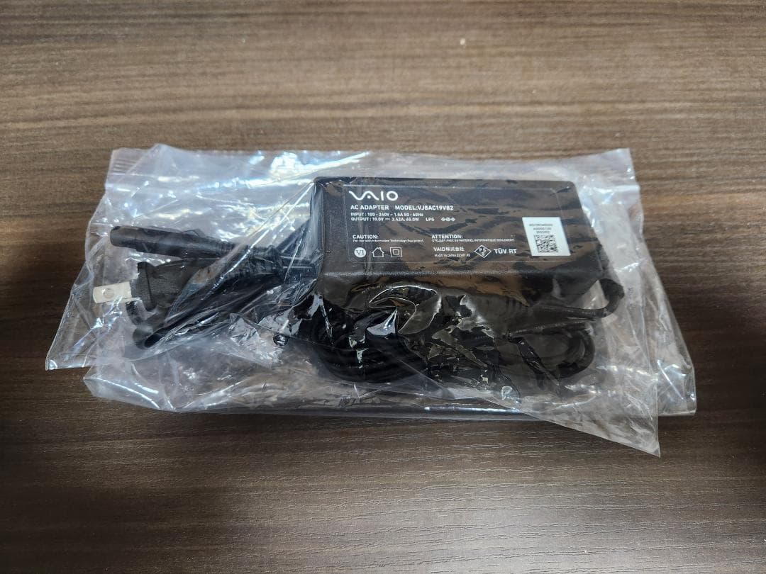使用少美品 VAIO F16 i7-1355U 32GB 1TB Office他