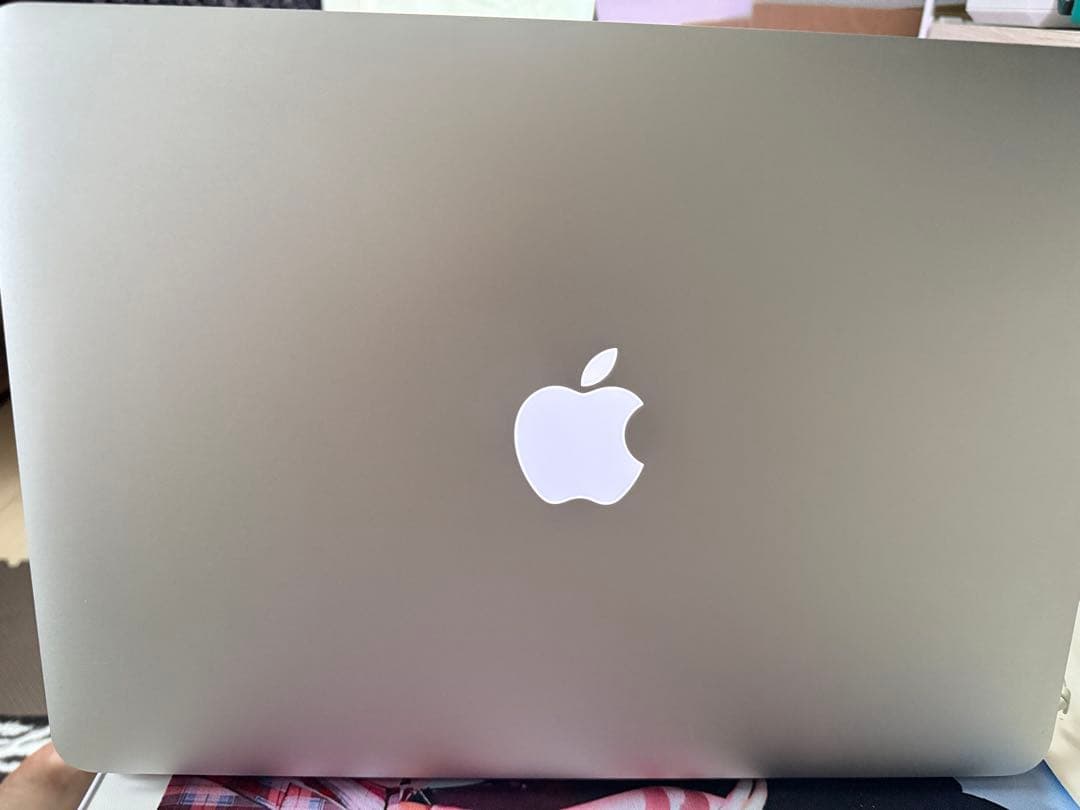 Apple MacBook Air 2017 13㌅ i5 8G 256GB
