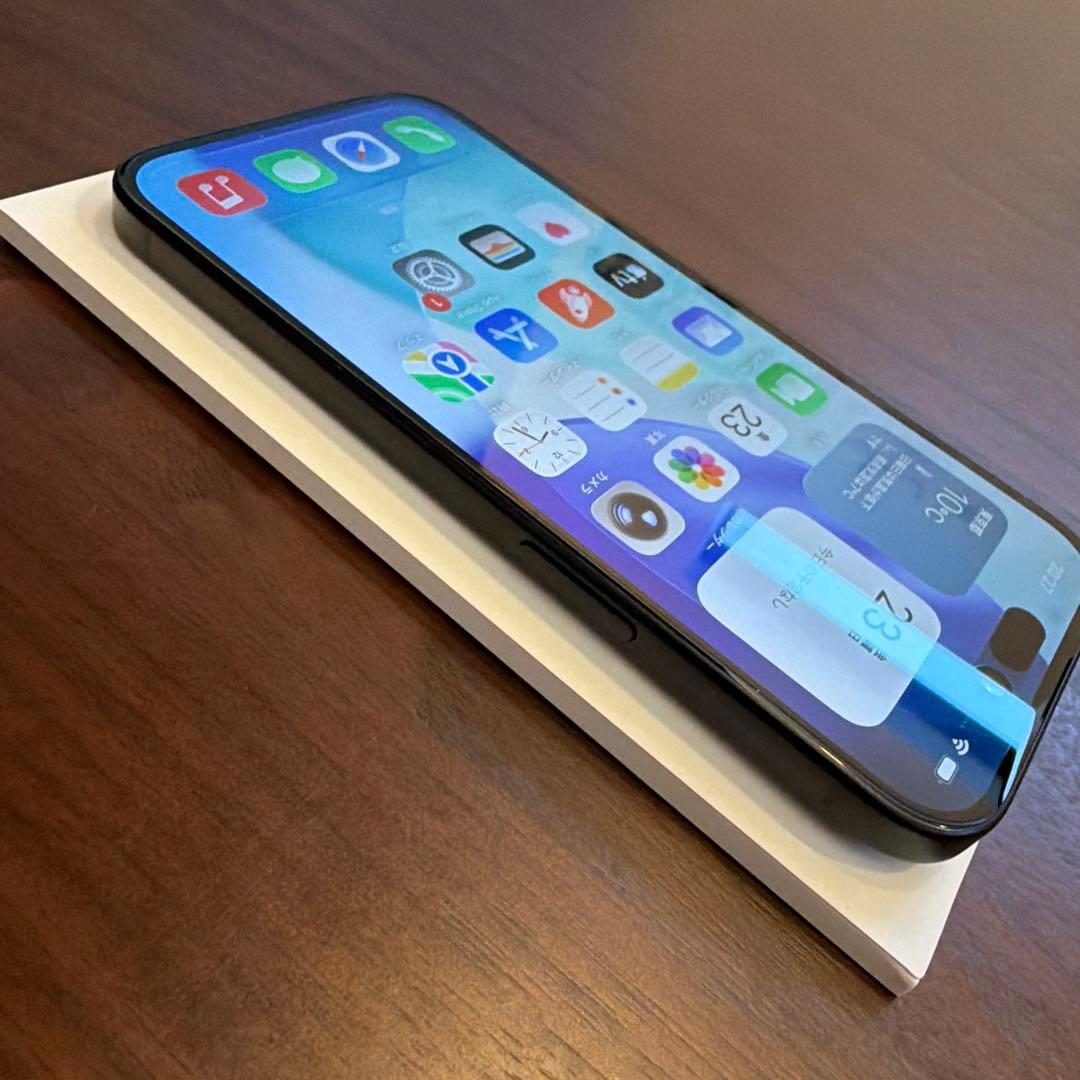 【美品】iPhone15 128G ブラック
