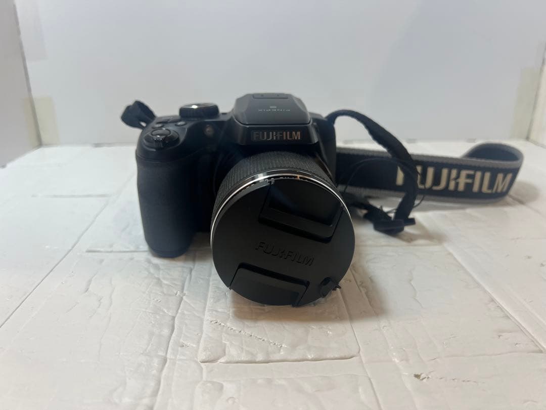 FUJIFILM ロングズームカメラ FinePix S9200　作動確認済