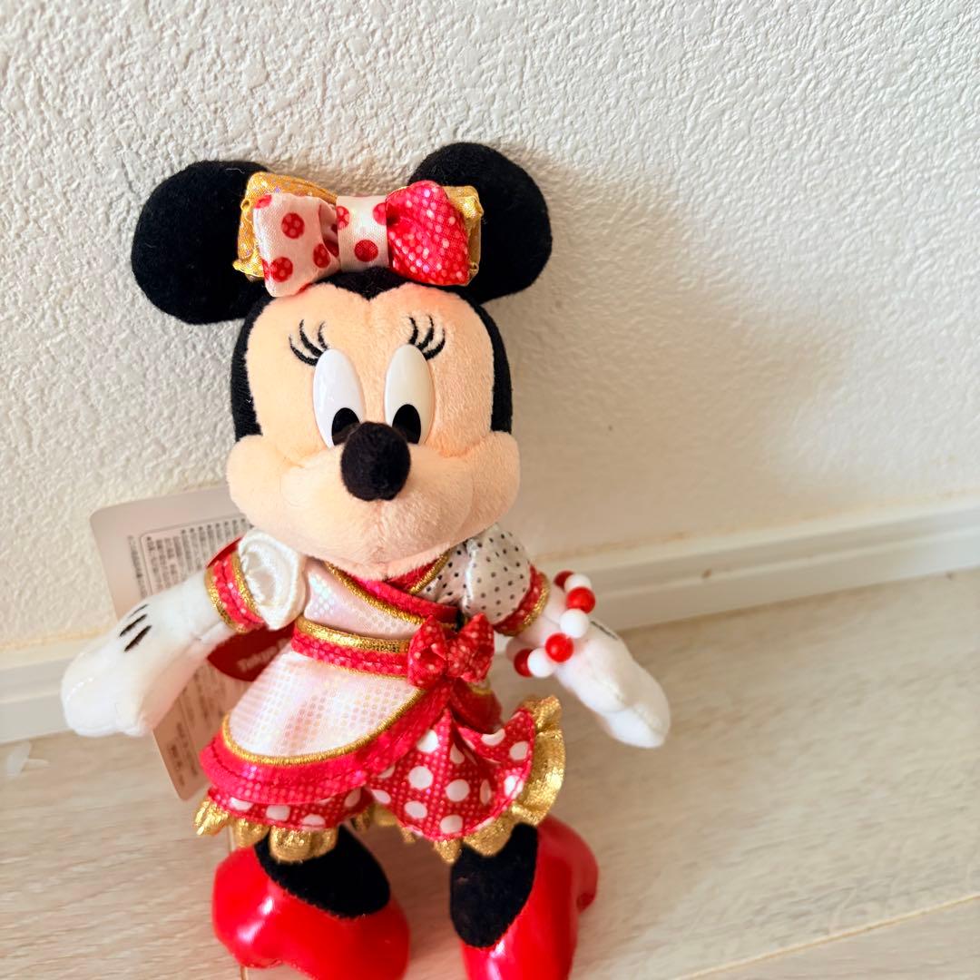 ベリーベリーミニー　ミニー　ぬいぐるみバッジ　ディズニーリゾート