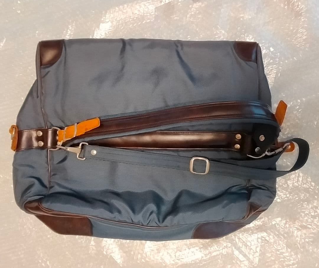 アコーディオンソフトケース　中型サイズ　37鍵盤用　ネイビー