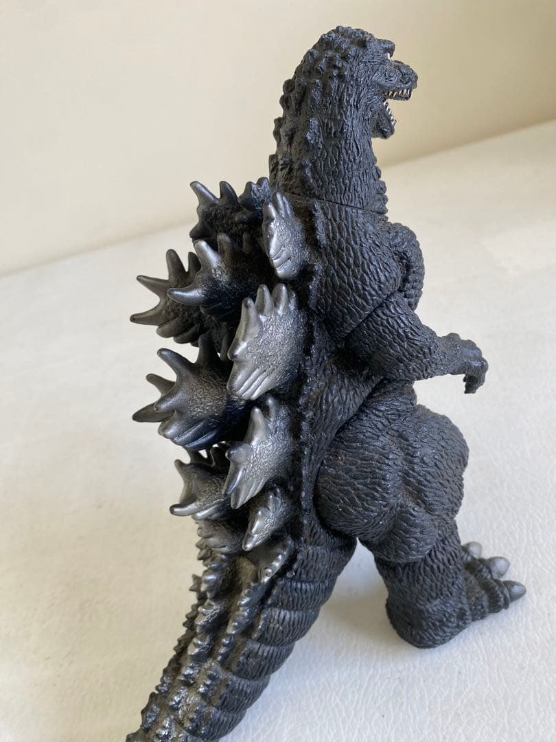 ゴジラ　フィギュア