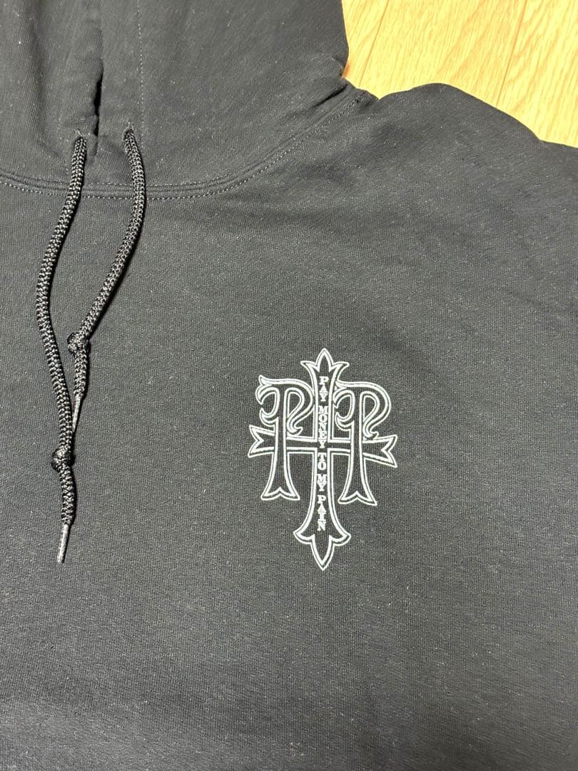 PTP Pay money To my Pain パーカー　M