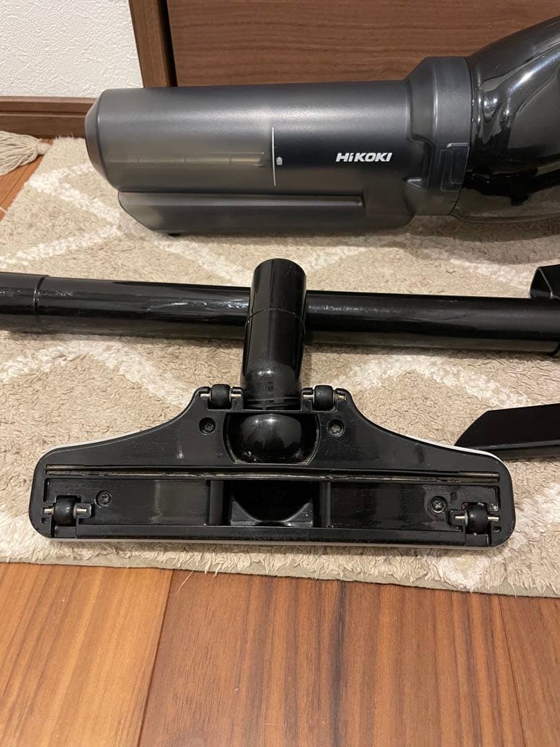 HiKOKI コードレスクリーナー　18V サイクロン　バッテリー付き