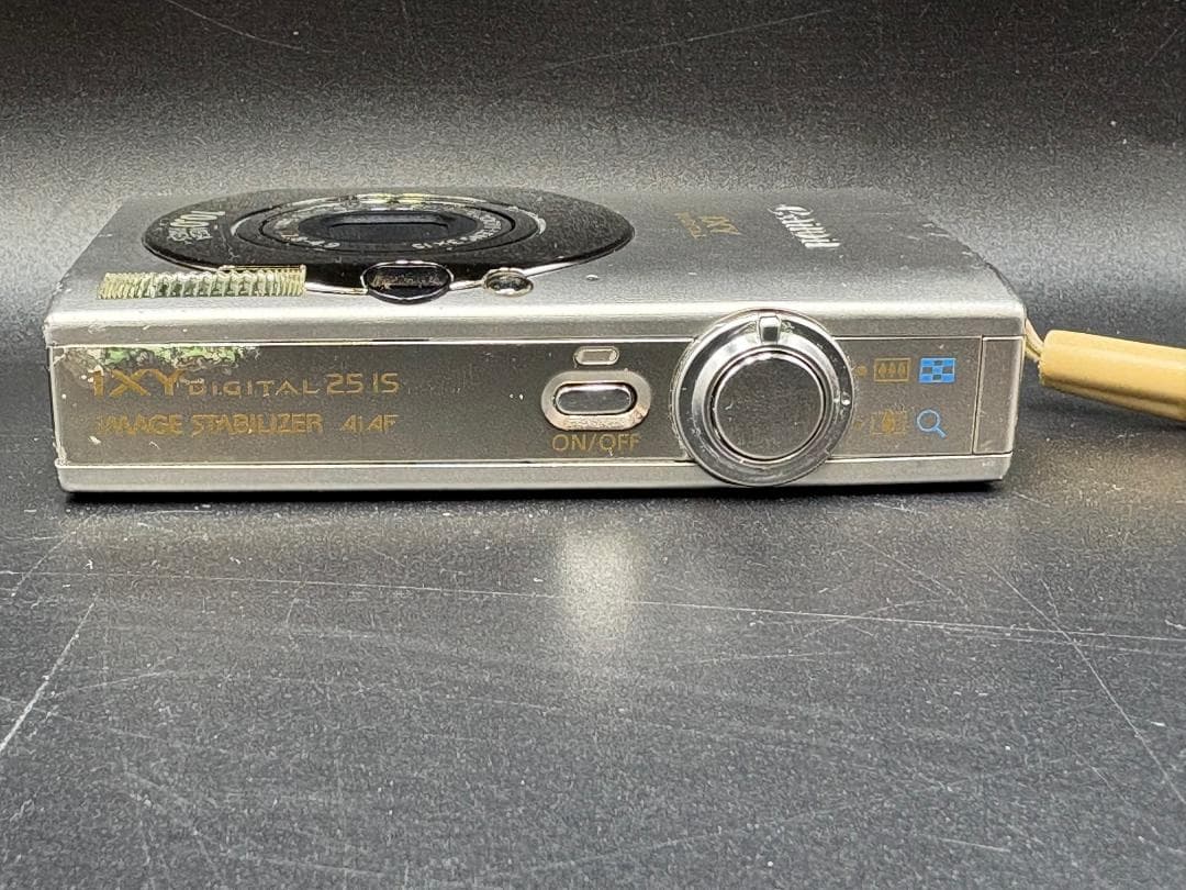 デ*︎様 Canon IXY Digital 10.0MP コンパクトカメラ