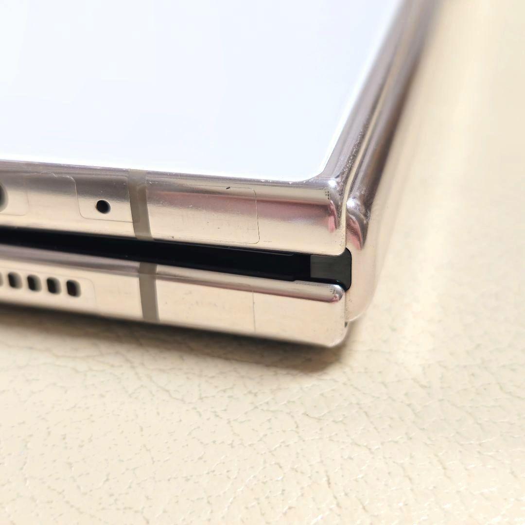 【最終値下げ】Galaxy Z Fold 4 香港版 256GB ベージュ色