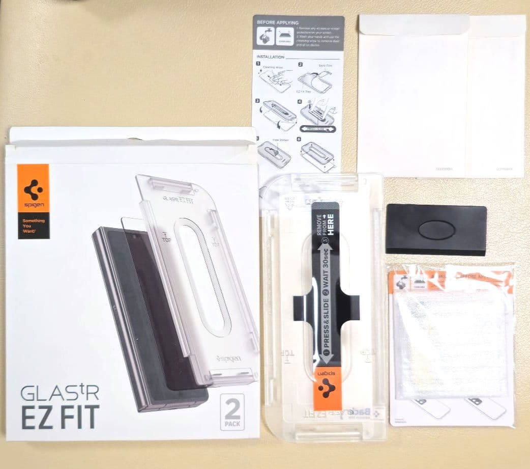 【最終値下げ】Galaxy Z Fold 4 香港版 256GB ベージュ色