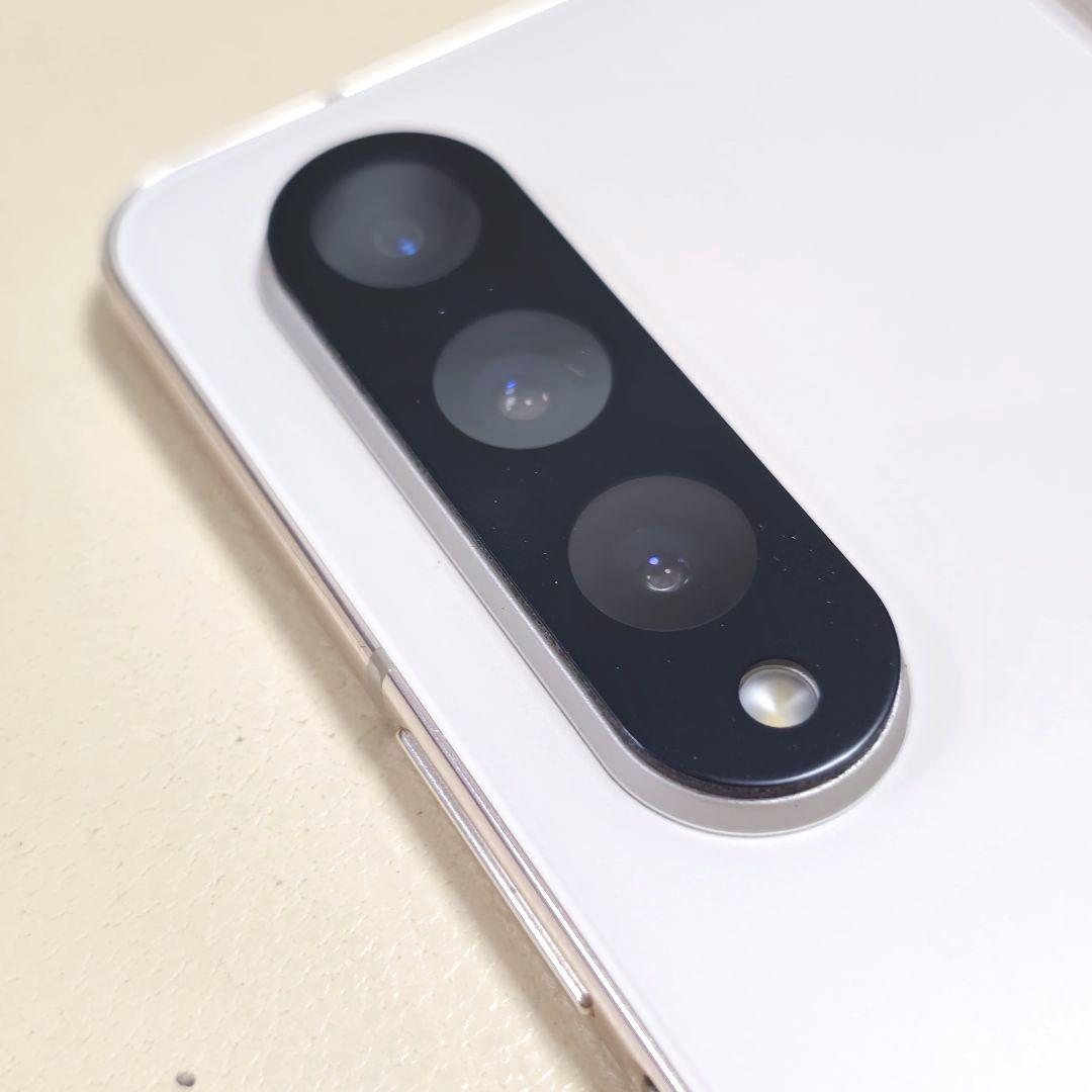 【最終値下げ】Galaxy Z Fold 4 香港版 256GB ベージュ色