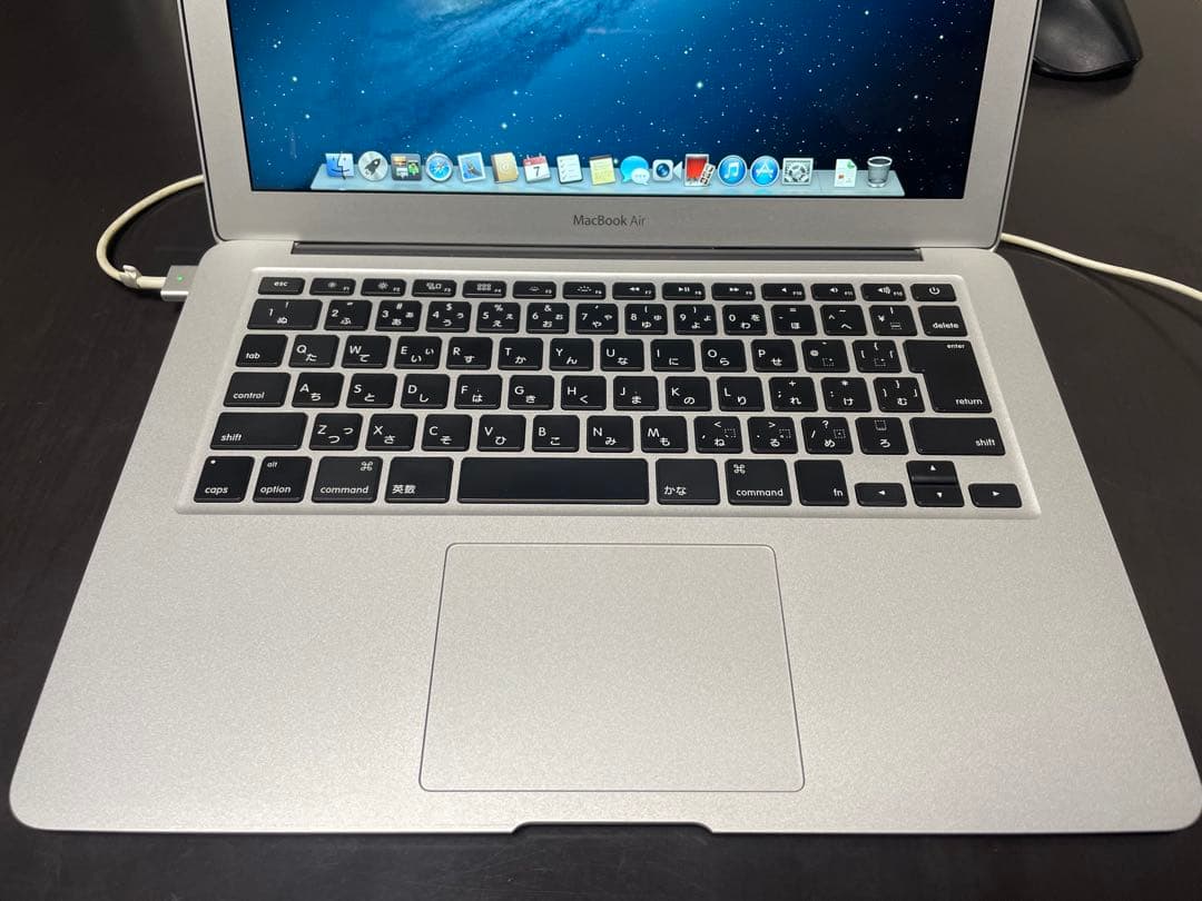 動作品 MacBookAir Mid SSD128GB A1466 アップル