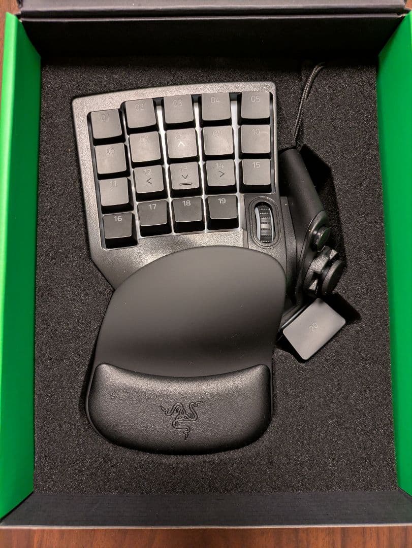 Razer Tartarus V2 RZ07-02270100-R3M1　新品