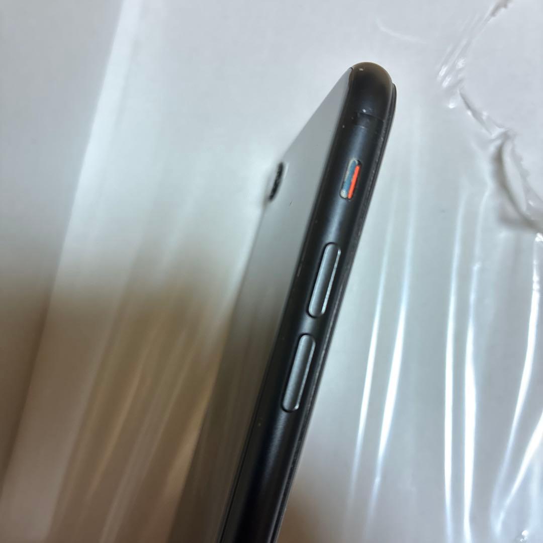 iPhone ブラック 本体　画面交換済み　SE2 SIMフリー