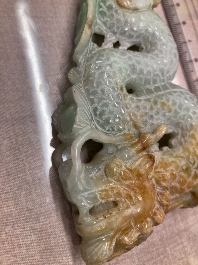 翡翠 ドラゴン 彫刻 龍