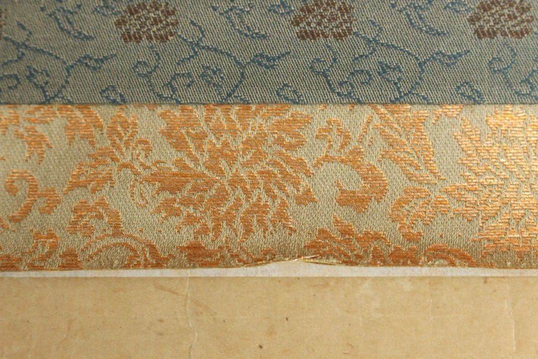 No5734 掛軸　作者不詳　在印　鶏図　紙本着色　日本画　鳥獣　古画　送料無料