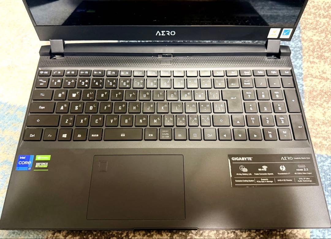 GIGABYTE AERO 15 YD 4K有機EL i7 RTX3080
