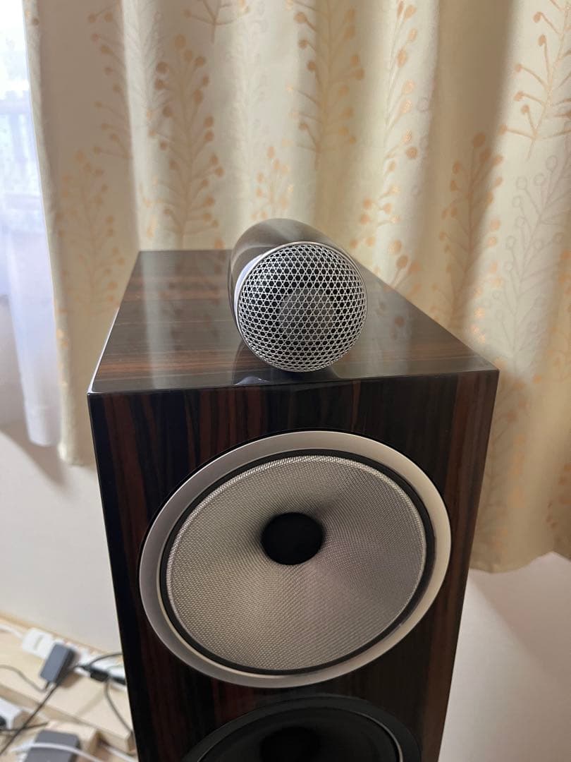 Bowers & Wilkins 702 Signature ペア