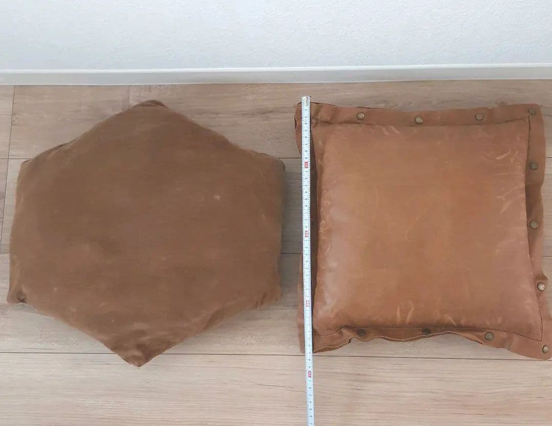 DIESEL　レザークッション　2つセット