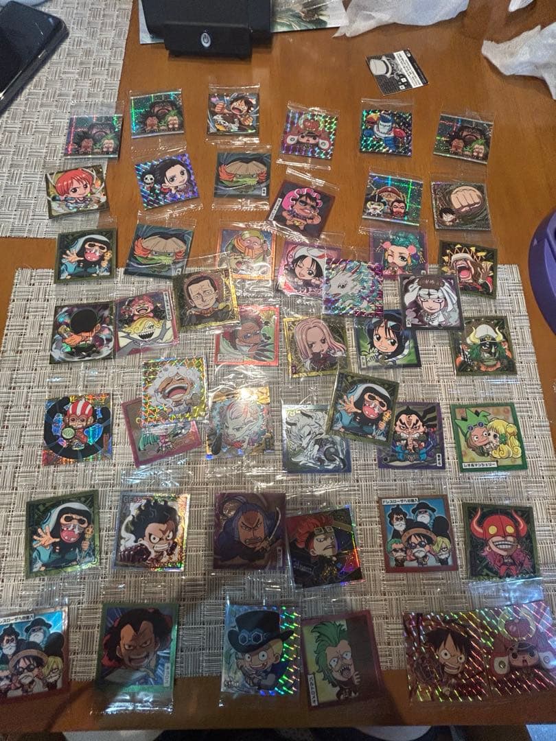 ワンピースウエハースシールシークレット7枚 とレア、スーパーレア37枚