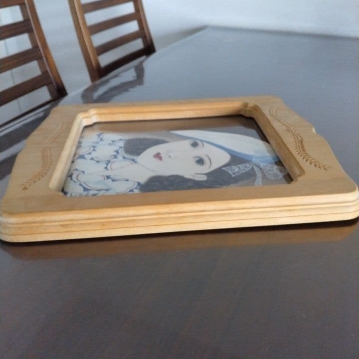 昭和レトロ美人画 直筆 (帽子)木製額縁