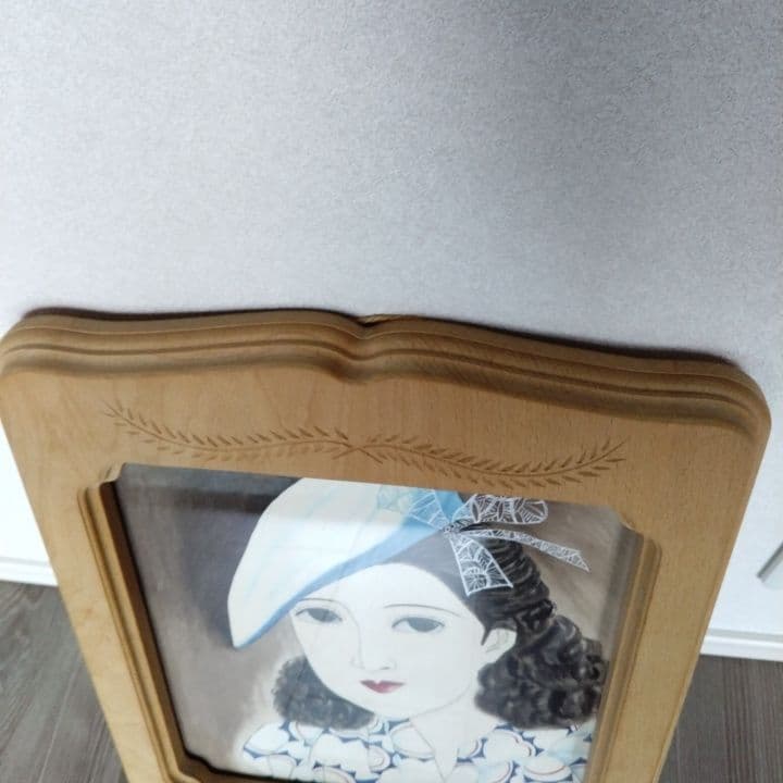 昭和レトロ美人画 直筆 (帽子)木製額縁