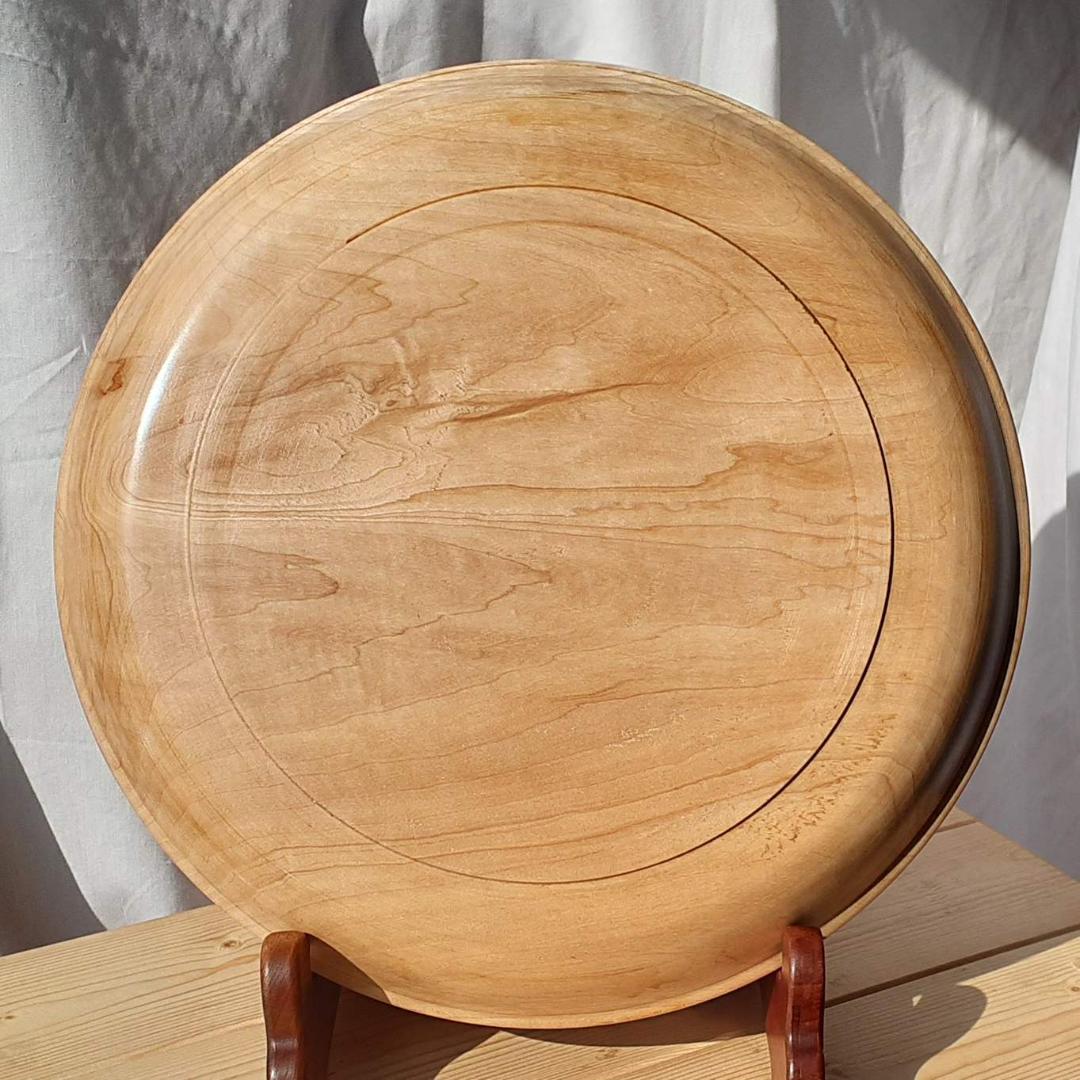 お盆 紅葉(モミジ) 幅31.5cm 高3.3cm 黒柿はめ 飾り盆 超銘木