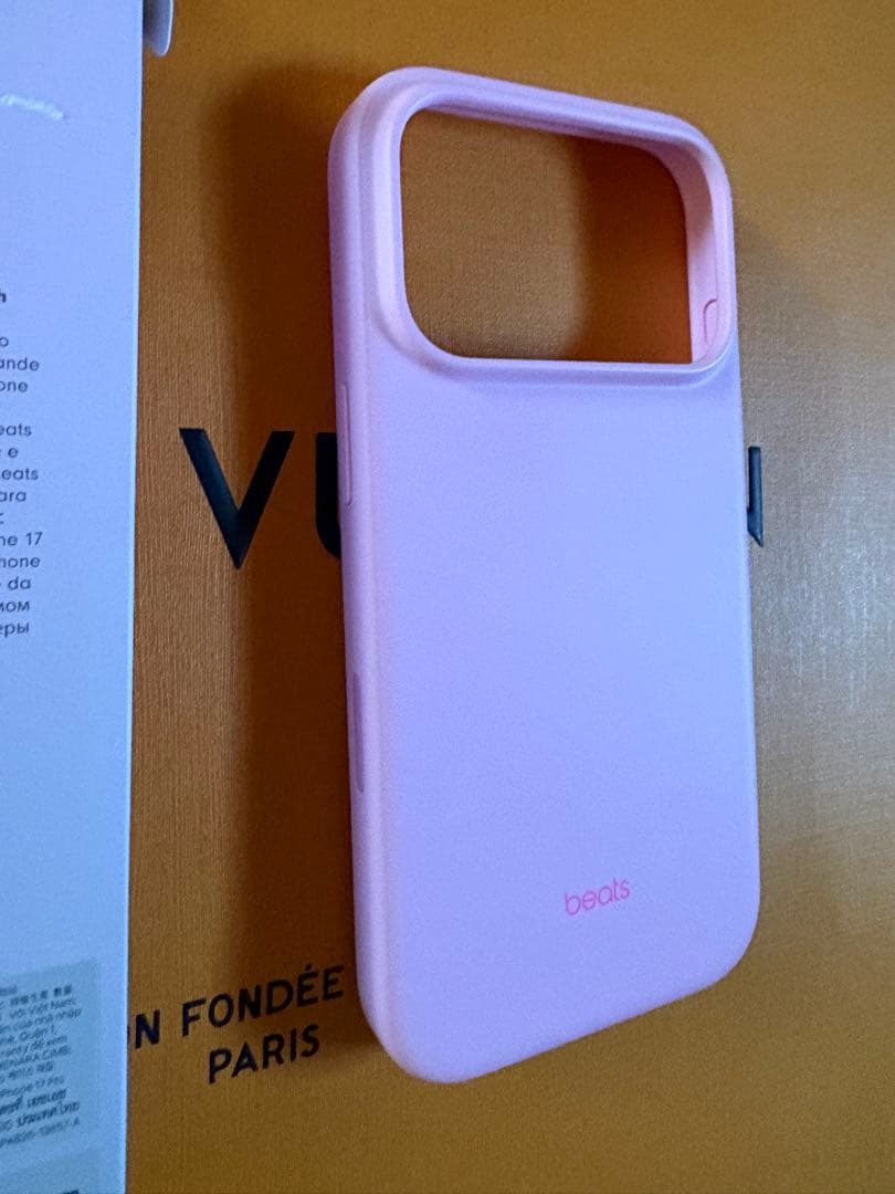 Beats iPhone 17 Pro Case - ベビーピンク